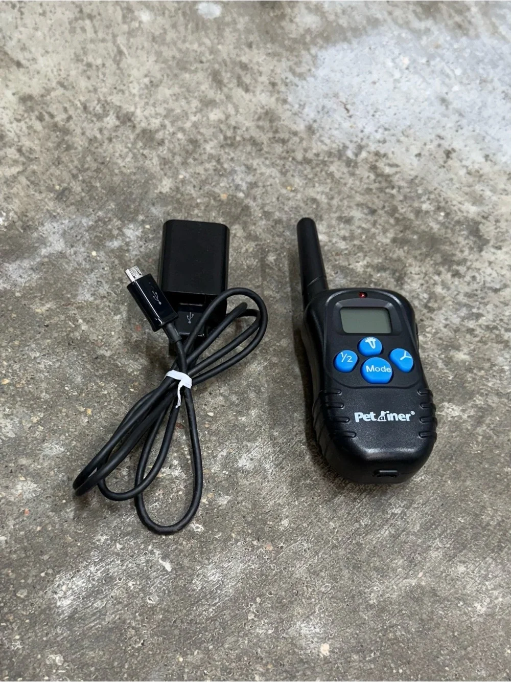 Petainer PET-998DRU Dog Training Remote + Charger